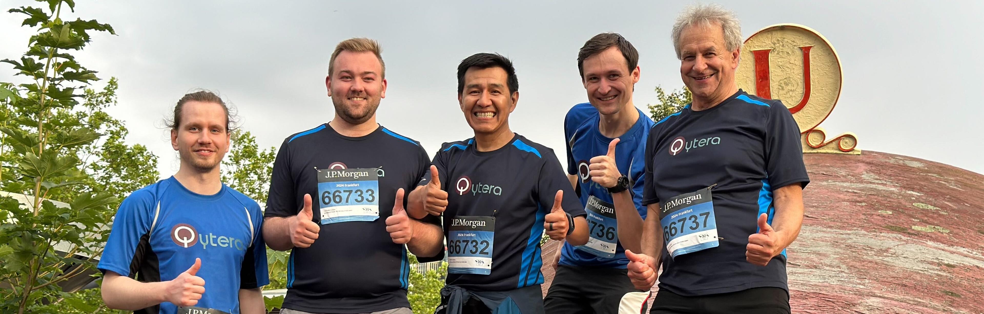 Qytera Team bei dem J.P. Morgan Lauf